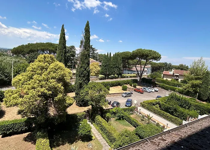 Domus Colli D'oro * Rome